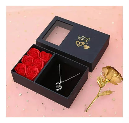 Caja Joyería De Flores Eternas Y Collar Love Mujer Amor